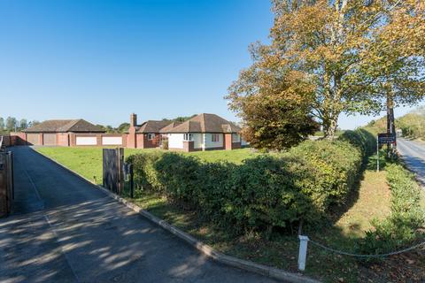 4 bedroom bungalow for sale, Great Tey Road, Essex CO6