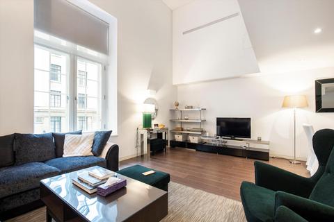 3 bedroom flat to rent, Strand, London, WC2R