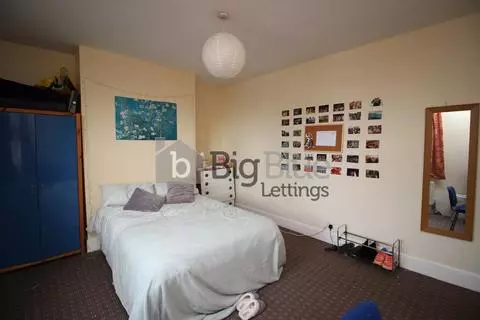 5 bedroom terraced house to rent – pohled 2