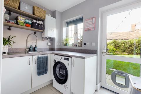 104 Dray Gardens, Buntingford, SG9 9GX