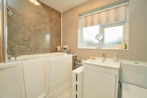 7 Brecks Close, Wigginton, York, YO32 2TW