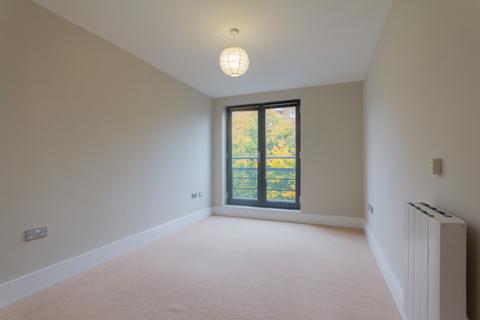 2 bedroom apartment to rent, Spire Court, Manor Road, Edgbaston, B16