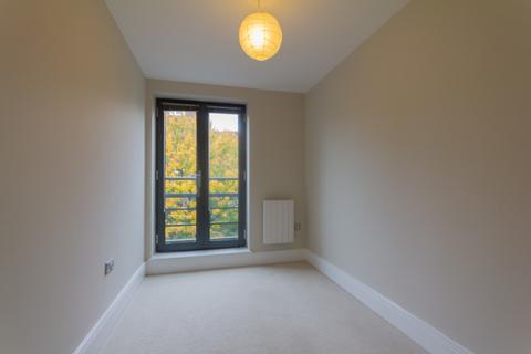 2 bedroom apartment to rent, Spire Court, Manor Road, Edgbaston, B16