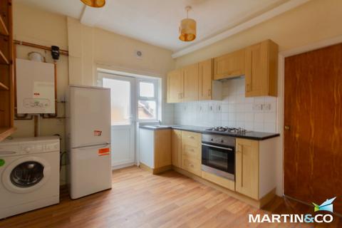 1 bedroom flat to rent, Wake Green Road, Moseley, B13