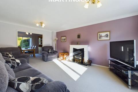 4 bedroom detached house for sale, Windmill Close, Wokingham