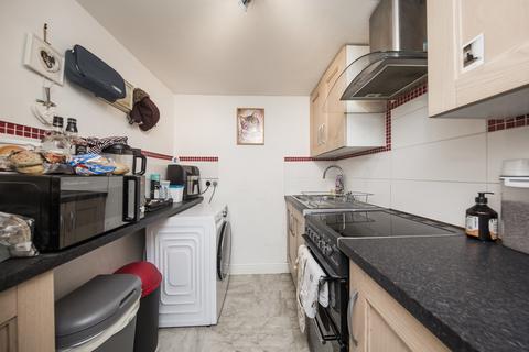 Studio for sale, Monks Horton, Sandhurst Road