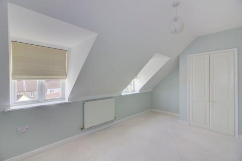 142 Freestone Way, Corsham, SN13 9FP