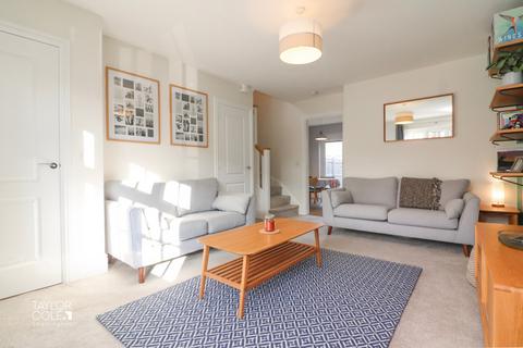 3 Cheddleton Close, Amington, Tamworth, B77 4FR