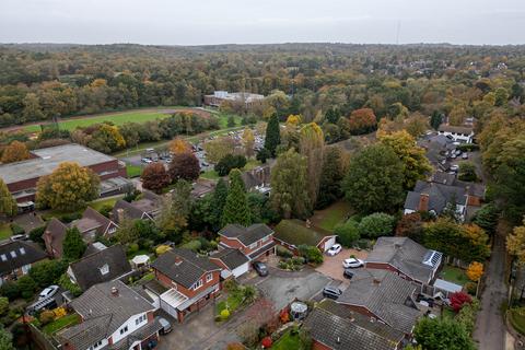 4 bedroom detached house for sale, Warmington Drive, Sutton Coldfield B73