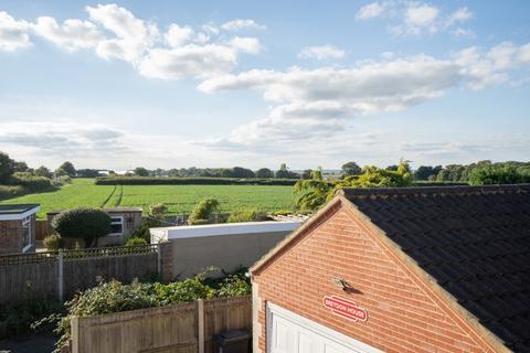 4 bedroom detached house for sale, Harpers Lane, Bradwell