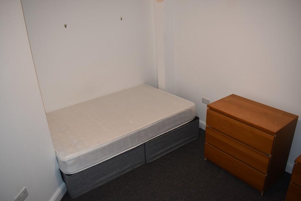 Bed 4