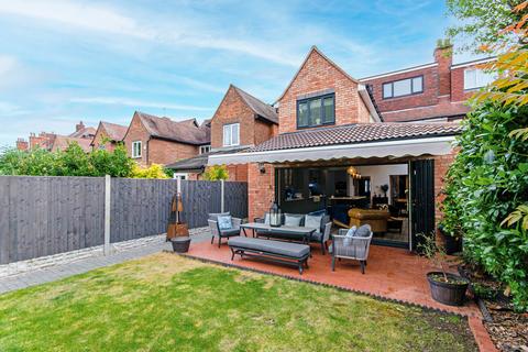 4 bedroom semi-detached house for sale, Royal Road, Sutton Coldfield B72