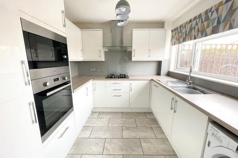 2 bedroom end of terrace house to rent, Cervia Way, Gravesend, Kent, DA12 4JY