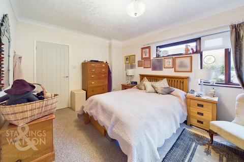 3 Low Lane, Rockland All Saints, Attleborough, NR17 1TU