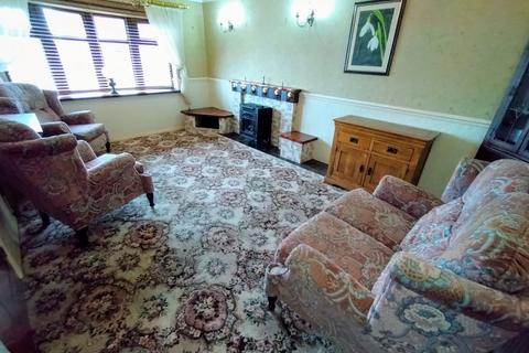 2 bedroom detached bungalow for sale, Gloucester Road, Kidsgrove, Stoke-on-Trent