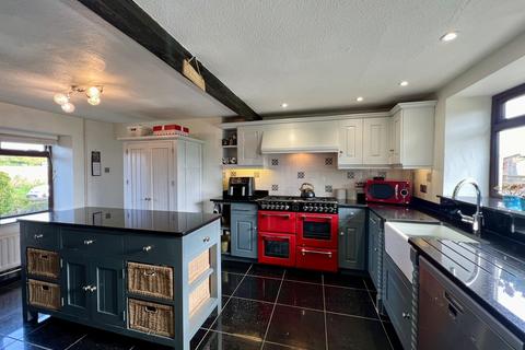 Lobbington Cottage Chew Lane, Chew Stoke, Bristol, BS40 8UE