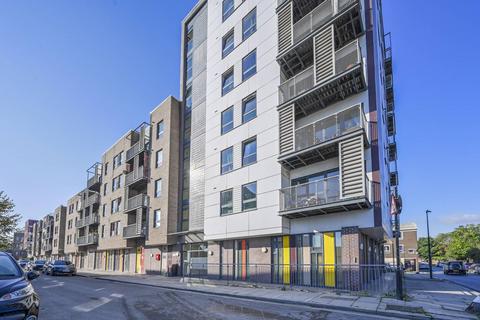 2 bedroom flat for sale, Atelier Court, Poplar, London, E14