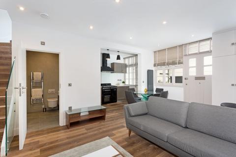 2 bedroom mews to rent, Sussex Mews West, Hyde Park, W2