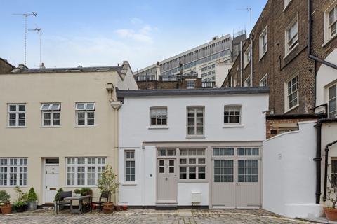 2 bedroom mews to rent, Sussex Mews West, Hyde Park, W2