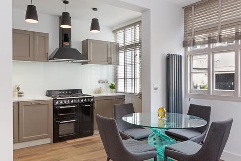 2 bedroom mews to rent, Sussex Mews West, Hyde Park, W2