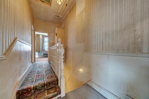 23a East Road, London, E15 3QS