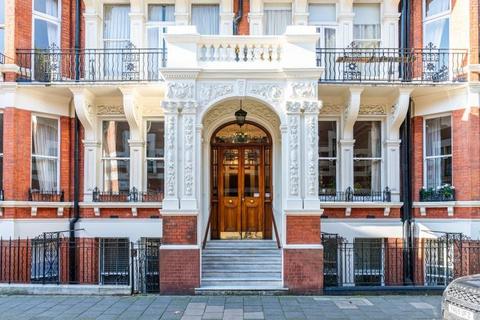 4 bedroom flat for sale, Morpeth Mansions, Morpeth Terrace, London, SW1P