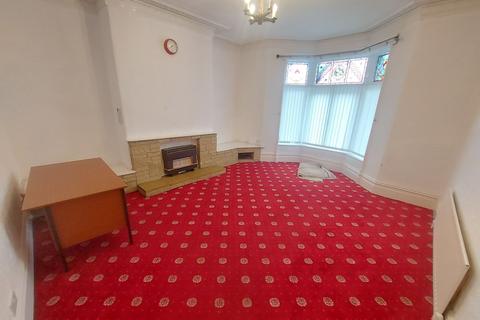 5 bedroom terraced house to rent, Grange Road, Bradford, BD15