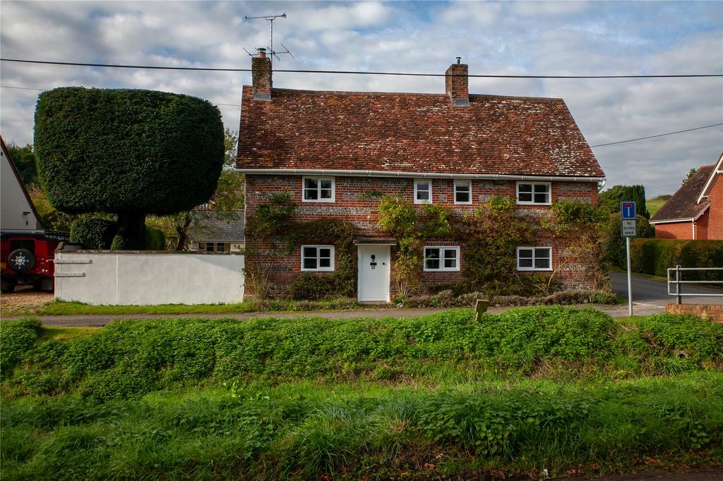 Newton Toney, Salisbury, Wiltshire, SP4 4 bed detached house for sale