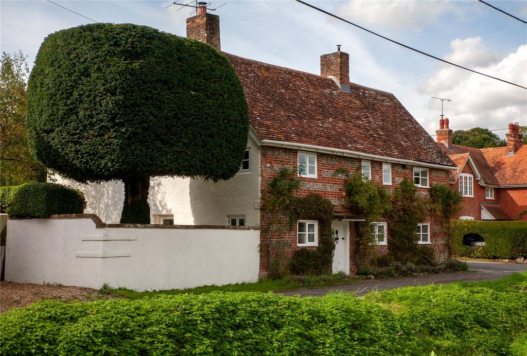 Newton Toney, Salisbury, Wiltshire, SP4 4 bed detached house for sale