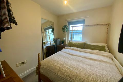 1 bedroom flat to rent, Brunswick Place, Hove, BN3