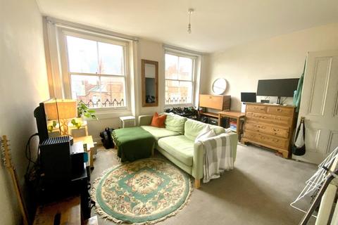 1 bedroom flat to rent, Brunswick Place, Hove