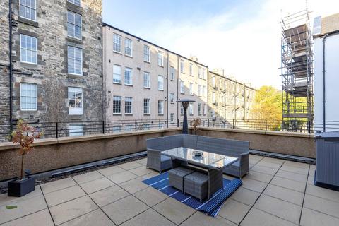 undefined, West Silvermills Lane, Edinburgh