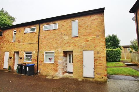 18 Alma Close, Knaphill, Woking, GU21 2BP