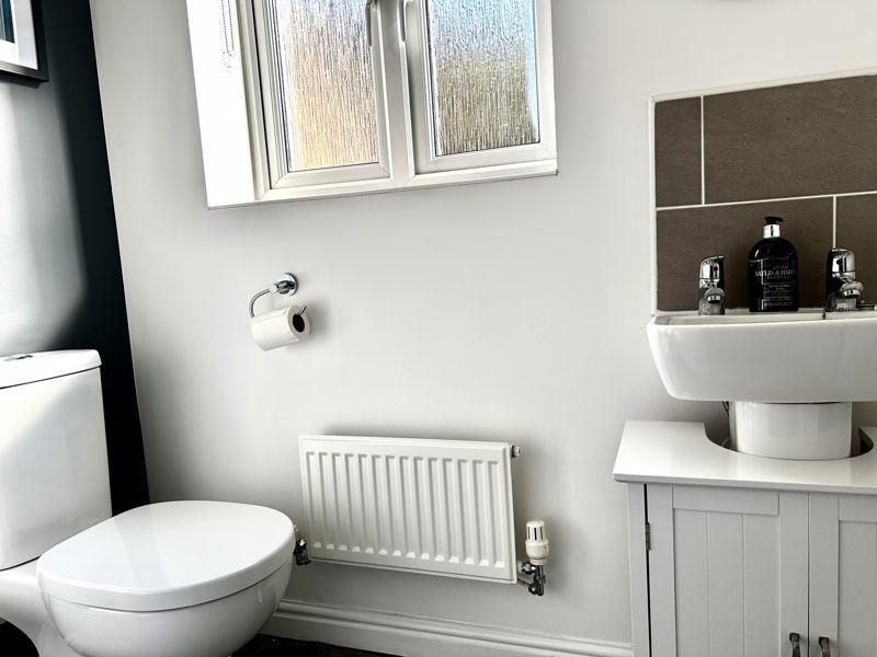 Cloakroom WC