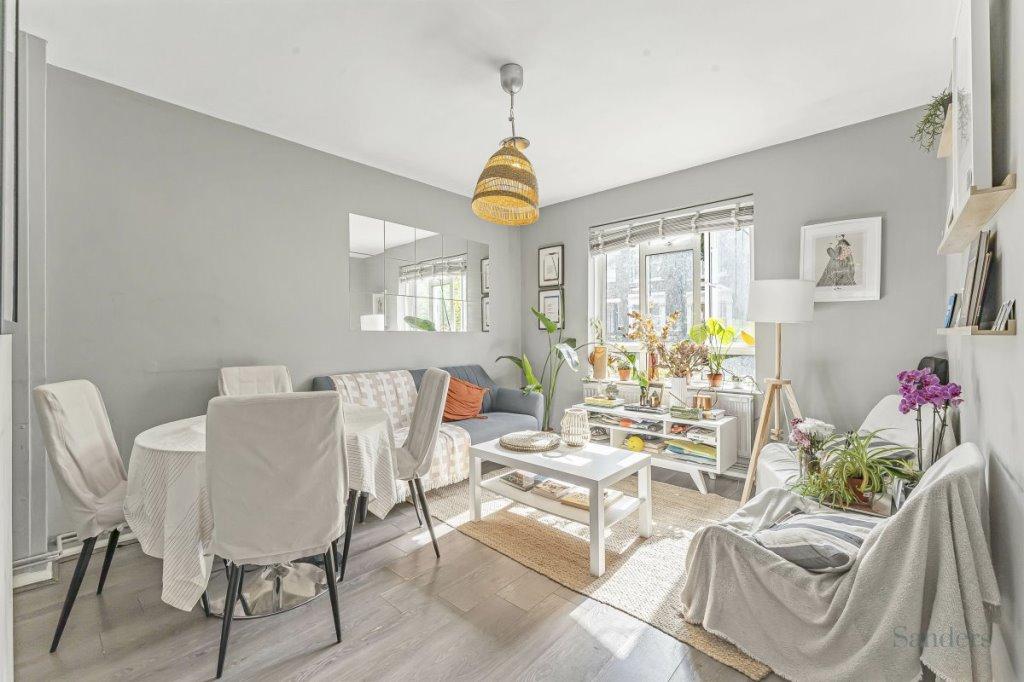 Lofting Road, Islington N1 1 bed flat for sale £400,000