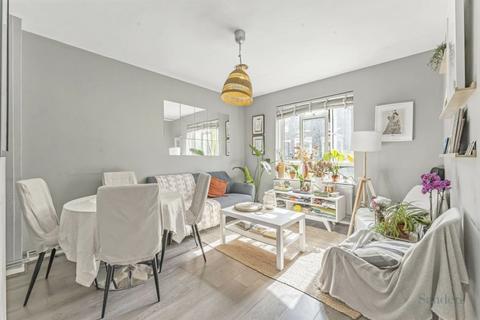 1 bedroom flat for sale, Lofting Road, Islington N1