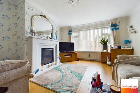 1 Birch Walk, Oldbury, B68 0ET