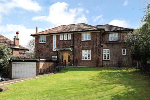 38 Bathgate Road, London, SW19 5PJ