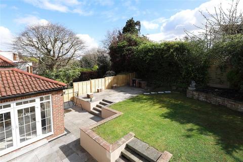 38 Bathgate Road, London, SW19 5PJ