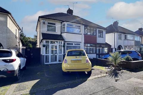 3 bedroom semi-detached house for sale, Lindley Avenue, TIPTON, DY4 8JU