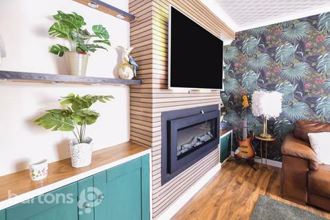 21 Cottenham Road, Rotherham, S65 1LF
