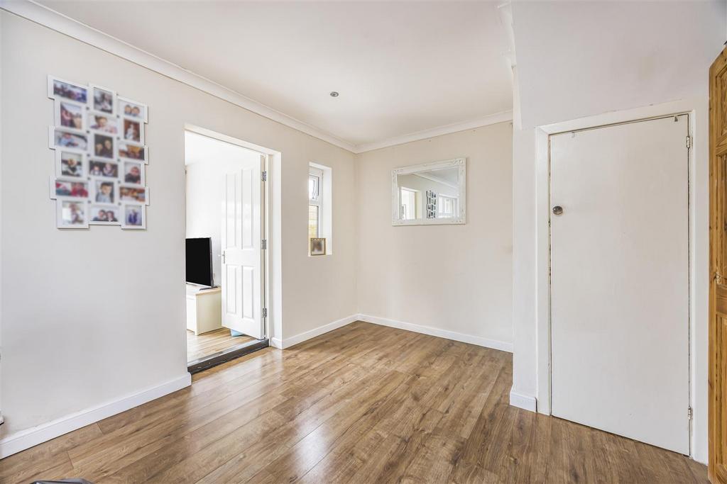 1 Tipner Lane, Nelson-Portico Marketing-Sarah Oliver