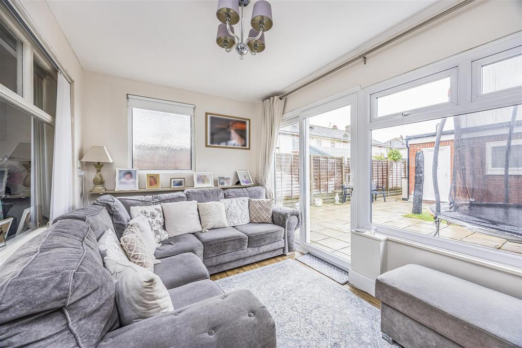 1 Tipner Lane, Nelson-Portico Marketing-Sarah Oliver