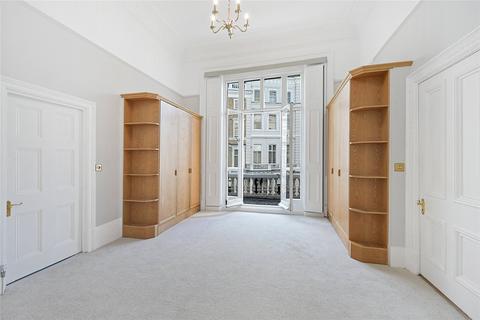 2 bedroom flat for sale, Queens Gate, South Kensington, London