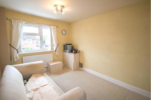 28 Andrews Crescent, Paston, Peterborough, PE4 7XL