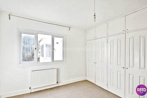 undefined, Fairfax Drive, Westcliff On Sea
