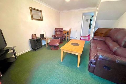 2 bedroom end of terrace house for sale, Coopers Way, Dunstable