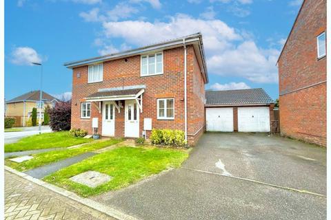 2 bedroom semi-detached house for sale, Arnald Way, Dunstable