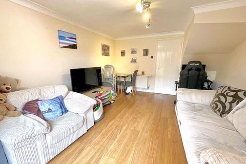 2 bedroom semi-detached house for sale, Arnald Way, Dunstable