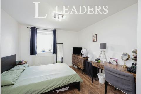 2 bedroom apartment to rent, Malden Road